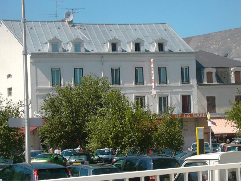 Hotel De La Gare Montlucon Luaran gambar